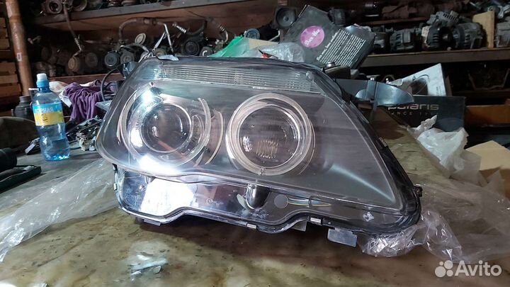 Bmw Фары от Е65 Ресталинг левая и правая