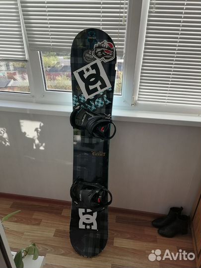 Сноуборд rossignol с креплениями salomon sp2