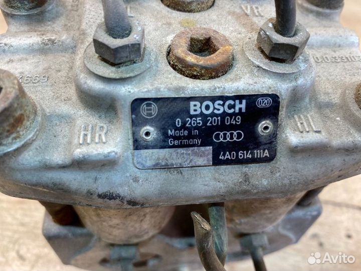 Блок (насос ) ABS Audi 100 C4 2.8