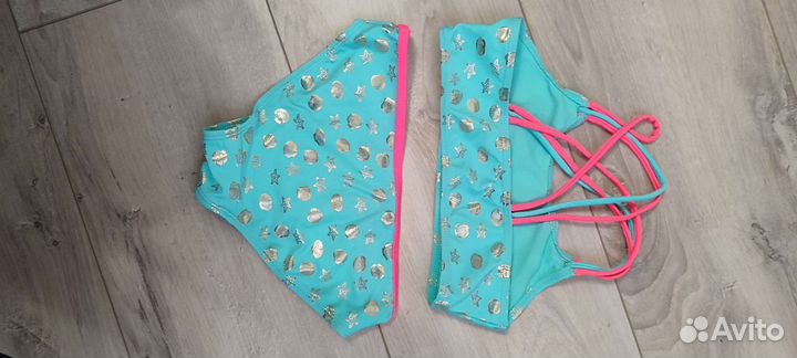 Купальник для девочки 128-134р. Новый