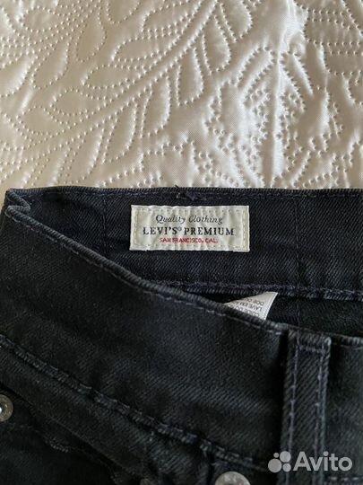 Джинсы levis