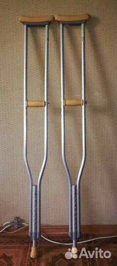 Костыли подмышечные