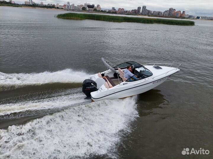 Прогулка на катере