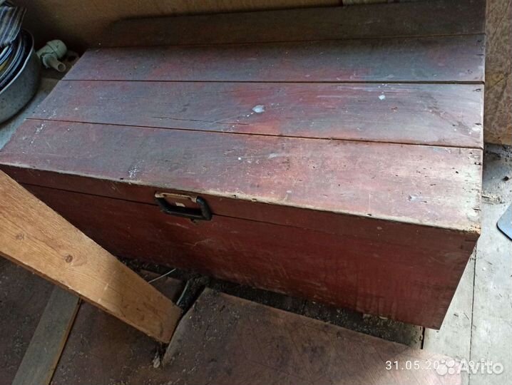 Сундук деревянный старинный