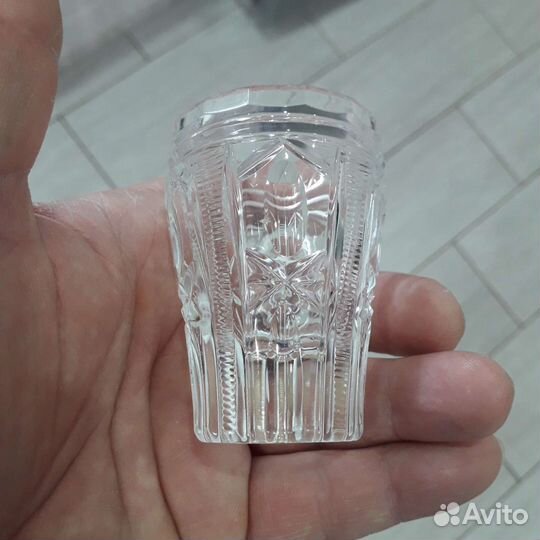 Рюмка,стопка,фужер,бокал