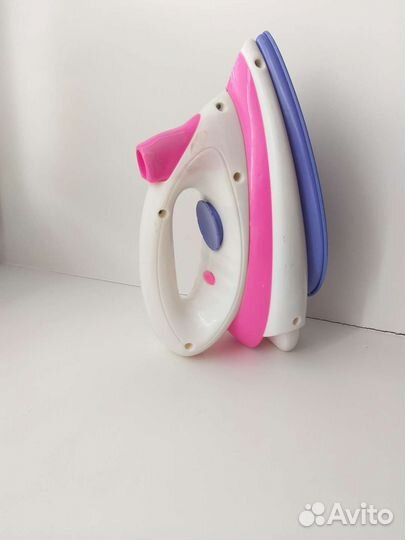 Игрушечный утюг музыкальный