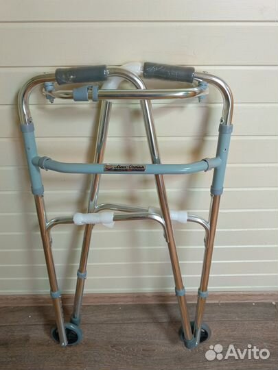 Ходунки для взрослых шагающие