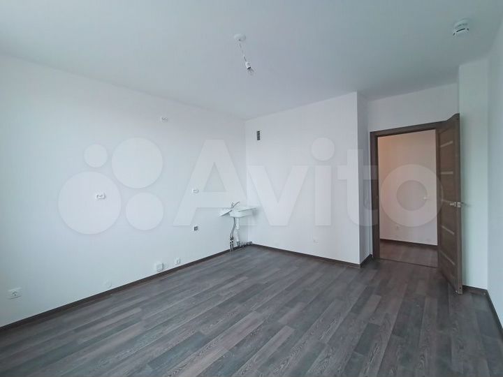 2-к. квартира, 62 м², 6/10 эт.