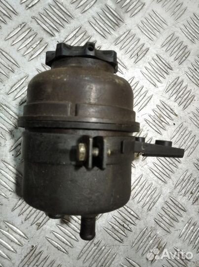 Бачок гидроусилителя Bmw 5 e34 1988-1995