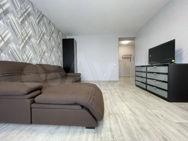 2-к. квартира, 60 м², 13/16 эт.