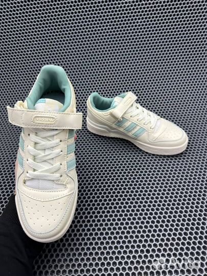 Кроссовки Adidas x Disney Forum Low «Stitch»