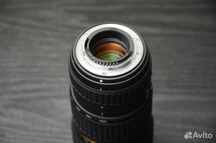 Nikon Tokina AT-X 70-200mm f/4 PRO FX VCM-S