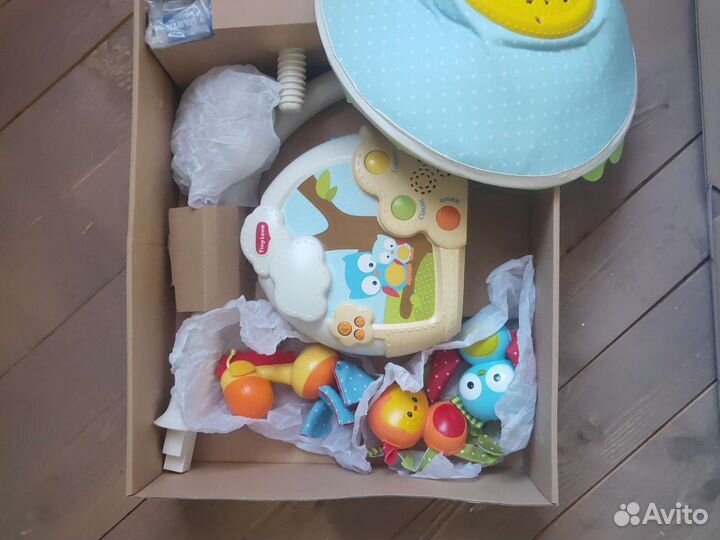 Электронный мобиль Tiny Love Волшебная лампа