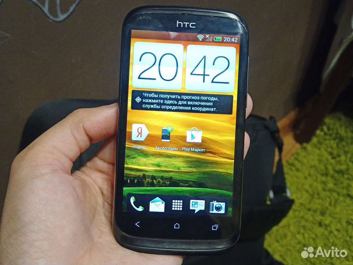 Телефон HTC desire