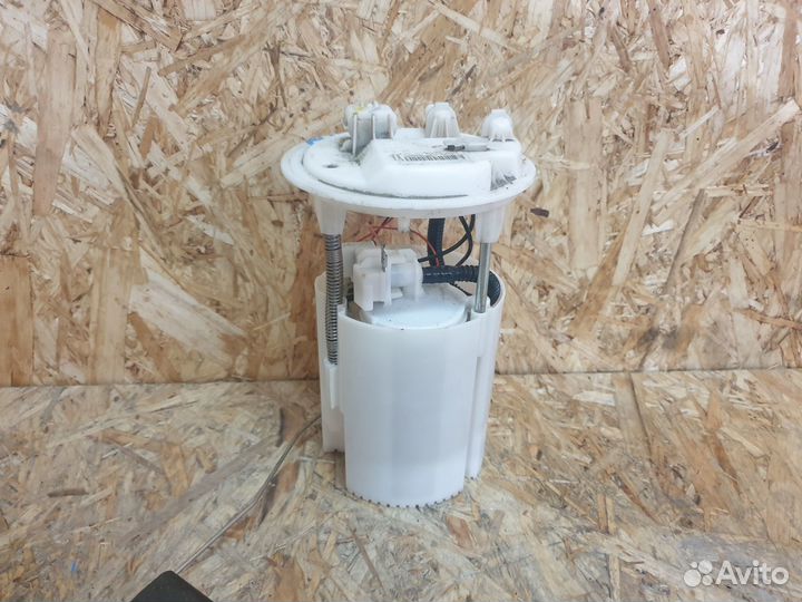 Насос топливный электрический Renault Fluence