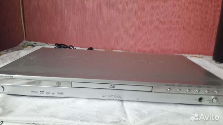 DVD проигрыаатель daewoo