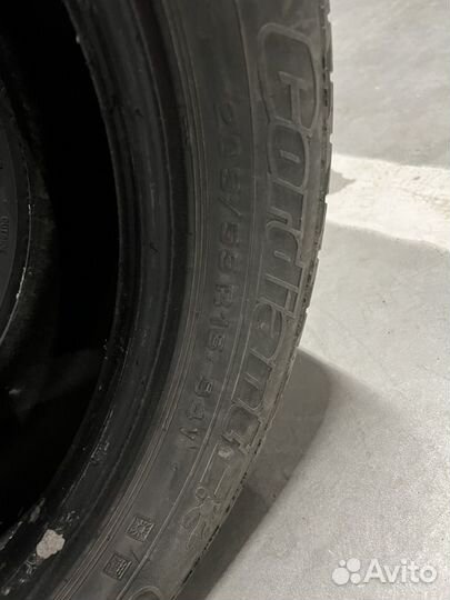 Yokohama 106ZS 205/55 R16