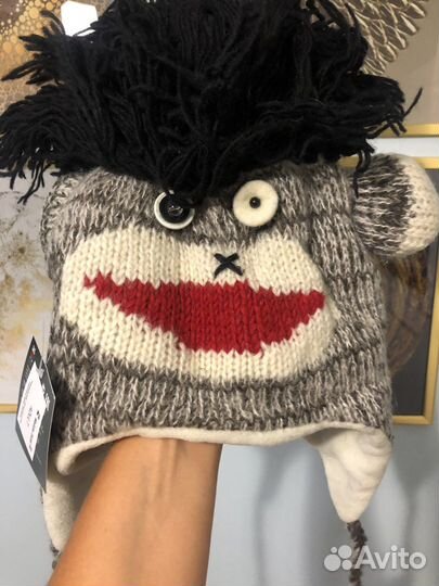 Шапки шерстяные 54-56 2 шт