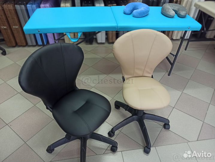 Кресло на колесиках