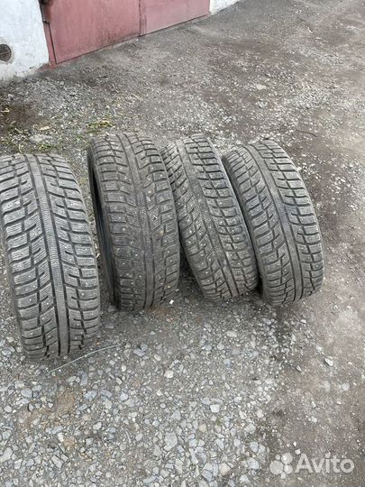 Kumho I'Zen KW22 225/55 R17