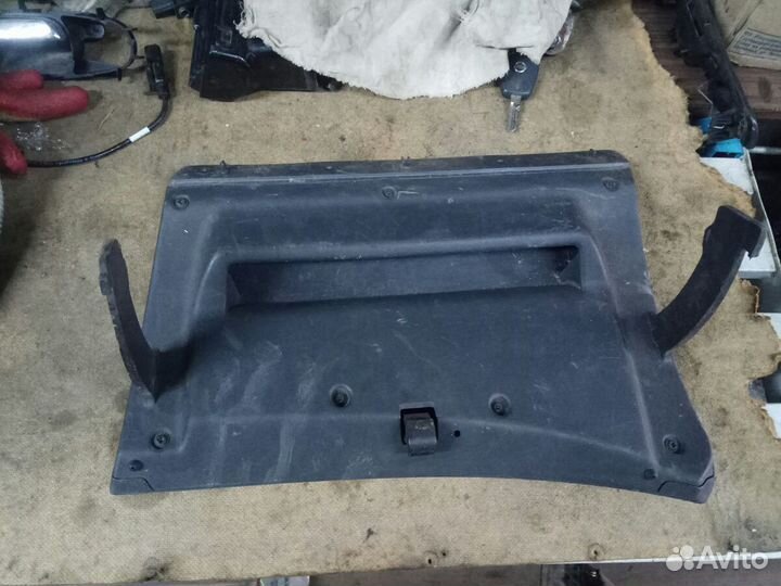 Бардачок Ниссан Альмера G15