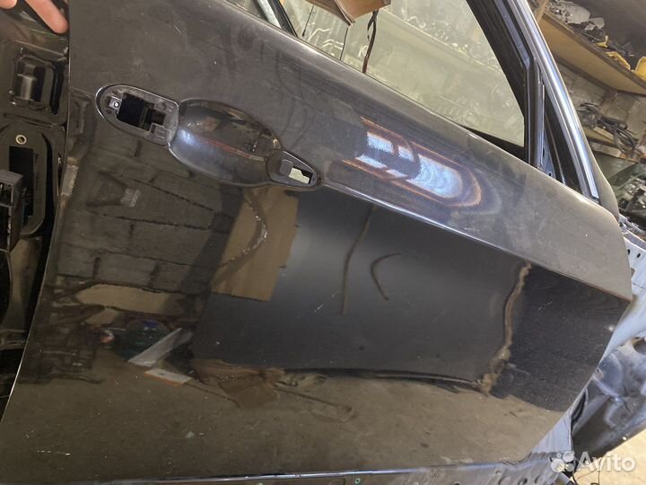 Дверь передняя правая BMW E90