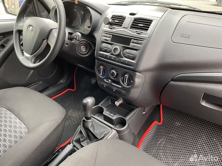 LADA Granta 1.6 МТ, 2021, 60 000 км