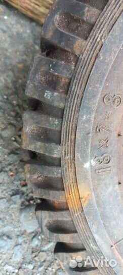 Шины СССР И-Л137 18/7 R8