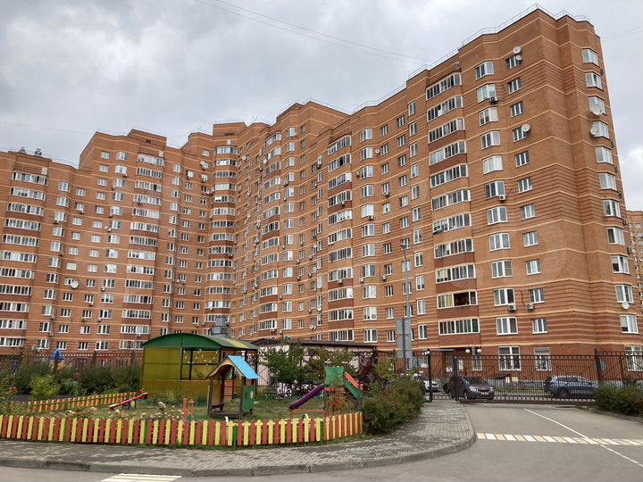 1-к. квартира, 49,3 м², 8/12 эт.