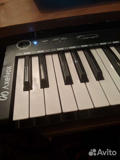 Midi клавиатура Axelvox KEY49j