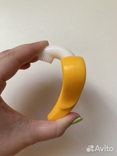 Силиконовая зубная щеточка-банан