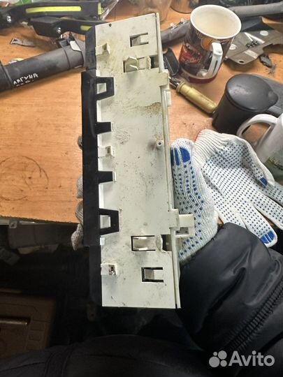 Блок управления климатом Renault Laguna 2