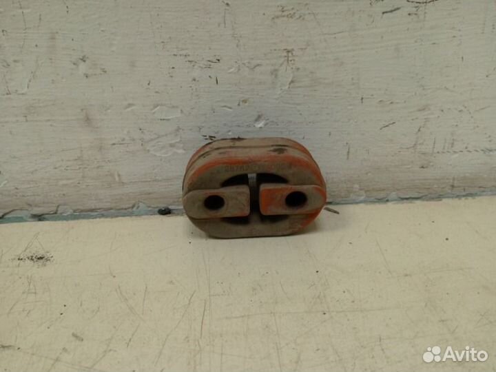 Резинка подвеса глушителя Volvo S80 B6324S 2008