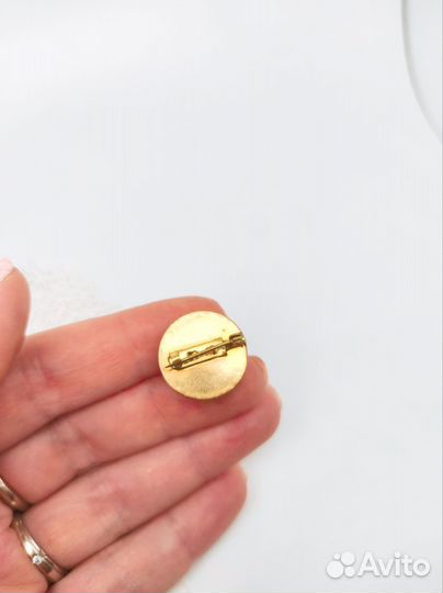 Винтажная брошь