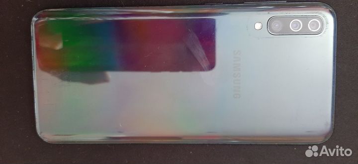 Samsung Galaxy A50, 4/64 ГБ