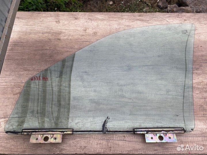 Стекло двери переднее правое LADA Kalina 2007