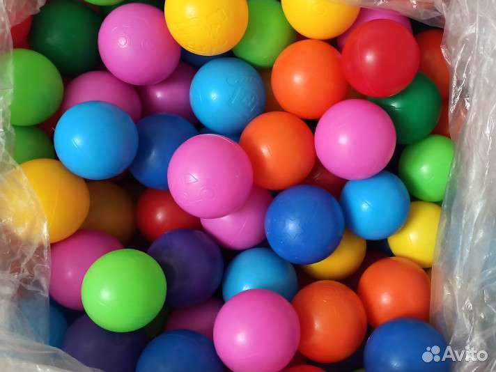 Сухой бассейн с шариками