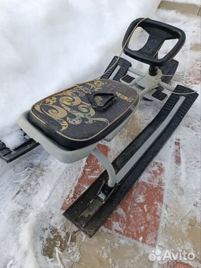 Детский снегокат бу