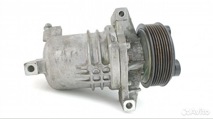 Компрессор кондиционера Nissan Note E11 HR16 2010
