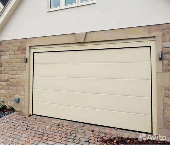 Ворота секционные автоматические 3000*2550