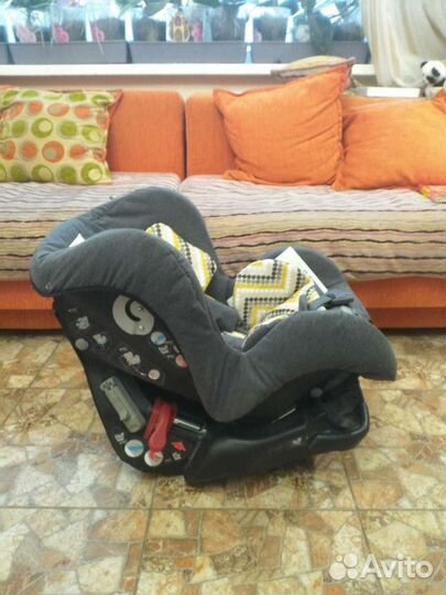 Безопасное автокресло Inglesina Marco Polo (0-18