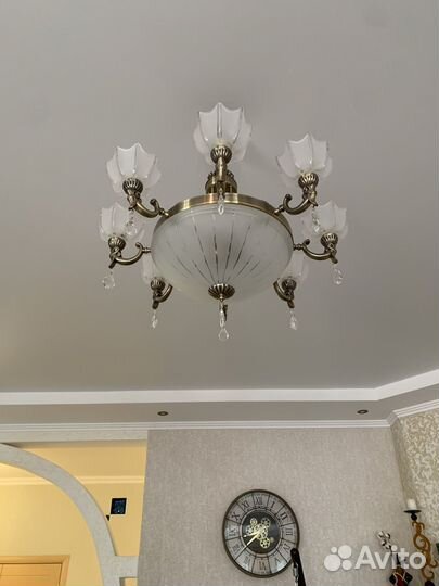 Люстра подвесная потолочная