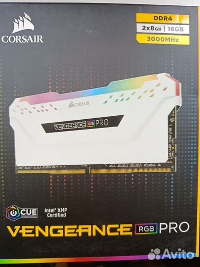 Corsair vengeance rgb pro 2х8 white