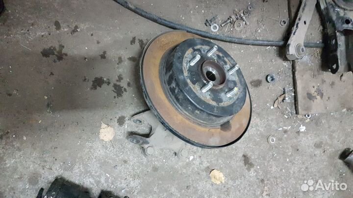 Поворотный кулак задний kia sportage 4 2.0 g4na 6с