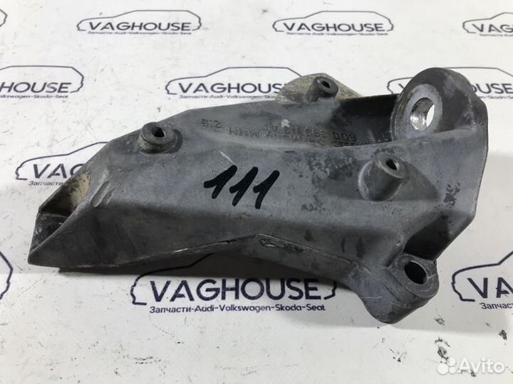 Кронштейн кпп левый Audi A6 C5 4B 2.7 AZA 1999