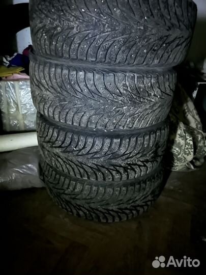 Yokohama 104ZR 205/55 R16 94B