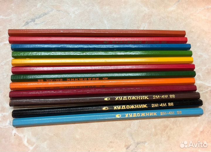 Цветные карандаши СССР Художник 12 шт