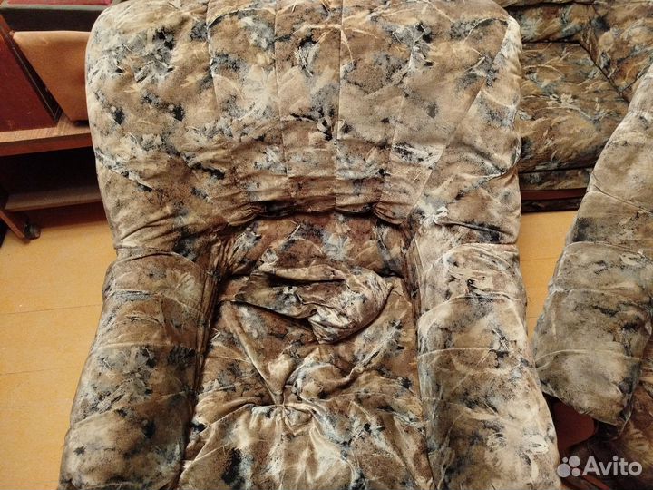 Диван и 2 кресла бу