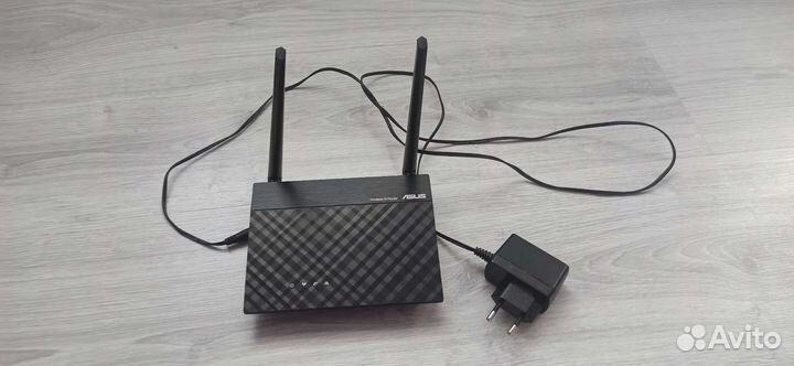 Роутер Asus RT-N12