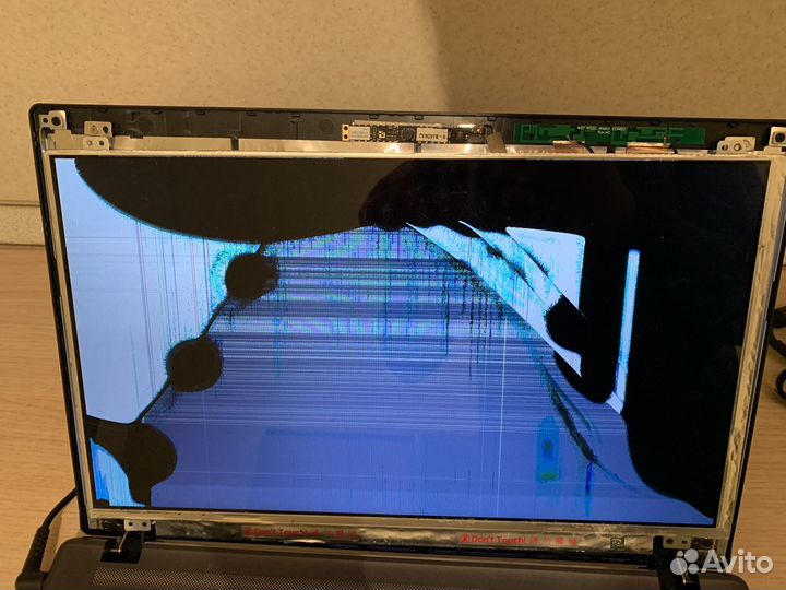 Битая матрица для ноутбука (подсветка) на з/ч